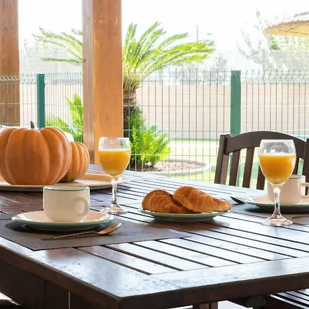 Casa Izquierdo Holiday home Deltebre