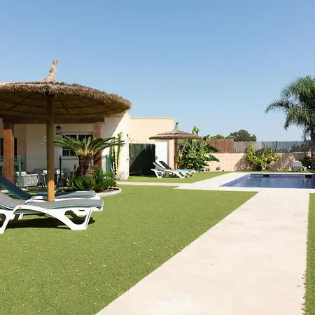 Casa Izquierdo *